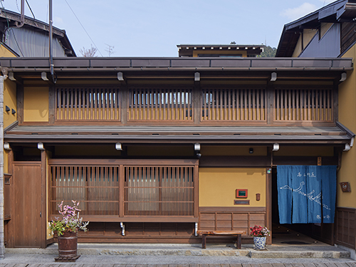 庭屋一如　飛騨の匠達との出会い